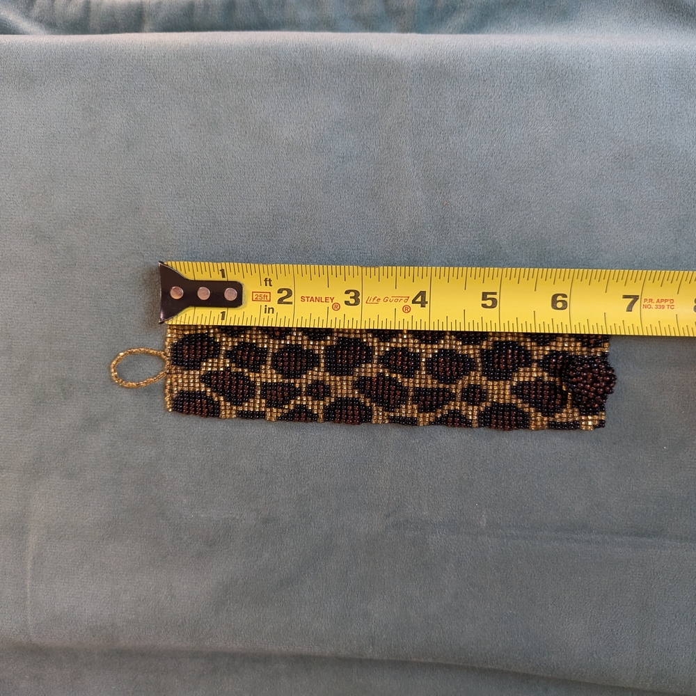 Unique Leopard Print Beaded Bracelet - image 6